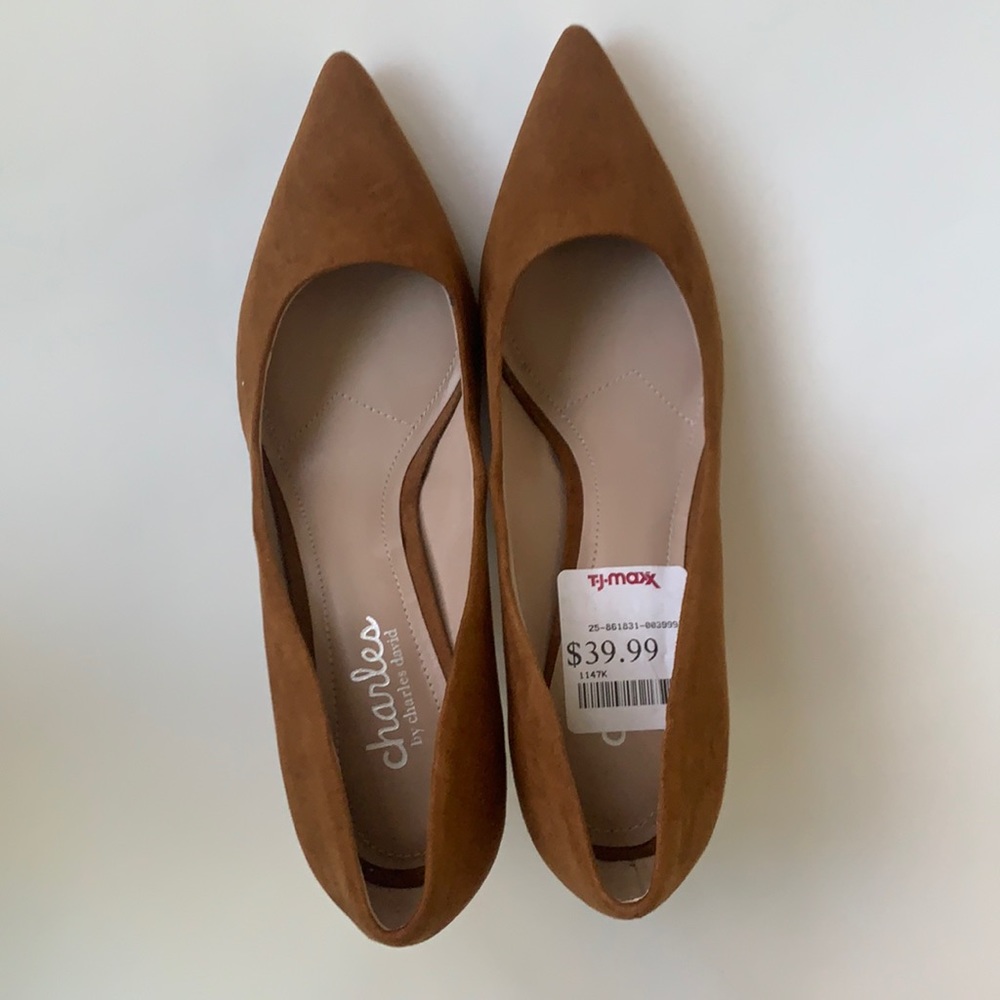 NWT Cognac Size 7 1/2 Herls